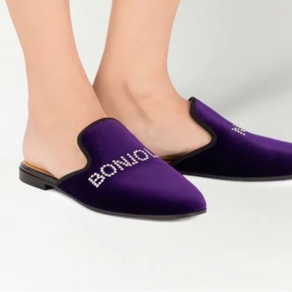 Giuseppe Zanotti 
Bonjour Nuit embellished Violet Velvet mules Sz 39